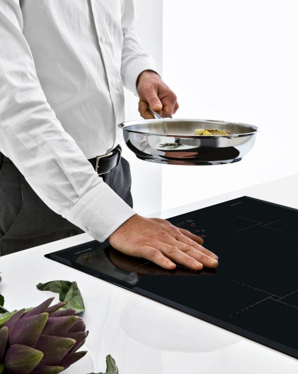 The new 60 induction hob